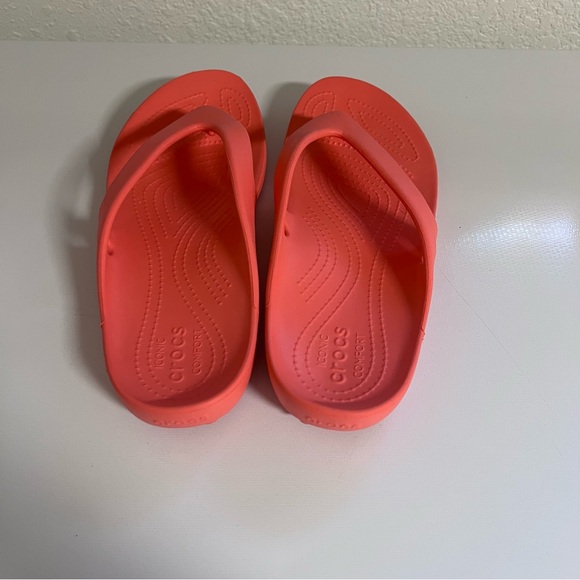 CROCS Kadee II Flip Flops - Picture 4 of 6